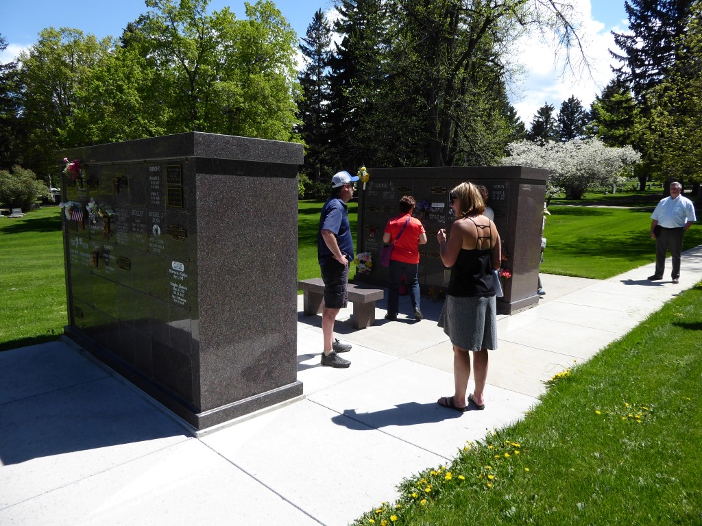 Columbarium 2 with visitors